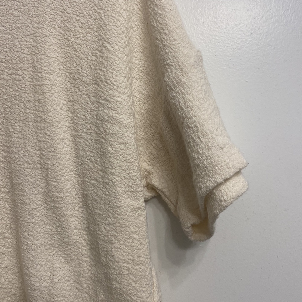 Textured Tee - Picture 3 of 5